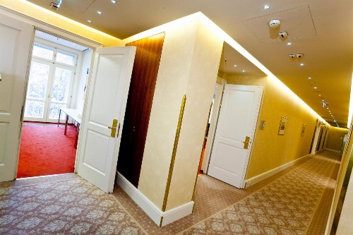 Independent - Grand Hotel Wien image 2